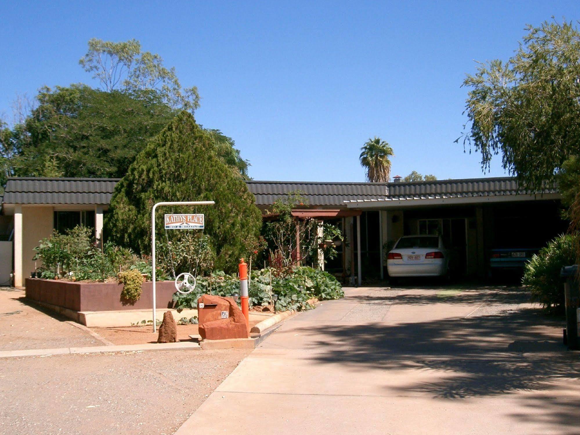 Kathys Place Bed And Breakfast Alice Springs Extérieur photo